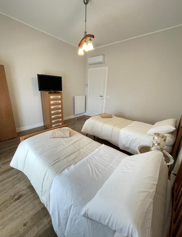 Cenere E Lapilli House Apartment ปอมเปอี ภายนอก รูปภาพ