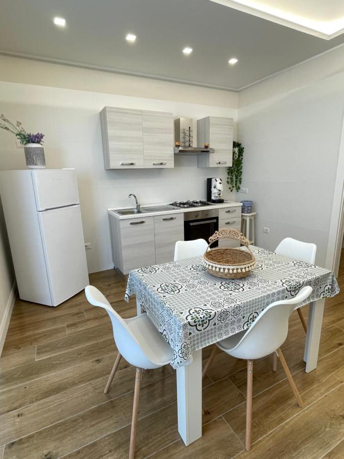 Cenere E Lapilli House Apartment ปอมเปอี ภายนอก รูปภาพ